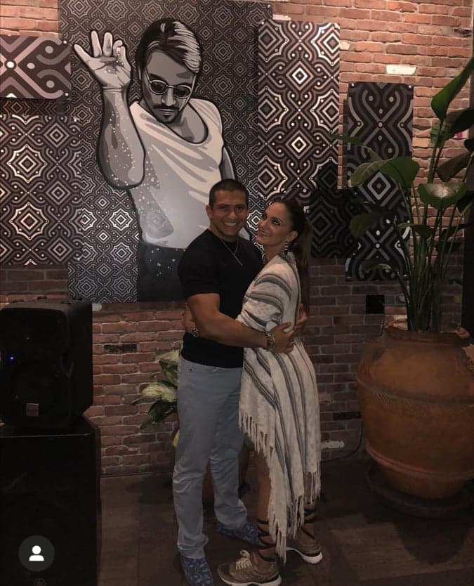 Mariana Seoane confirmó que ya no sostiene una 
<b><a href="https://www.univision.com/famosos/mariana-seoane-retoma-noviazgo-tras-cuatro-meses-de-separacion-con-una-advertencia-no-se-quiere-casar-fotos" target="_blank">relación sentimental</a></b> con su ahora ex pareja Gibrán Jiménez.