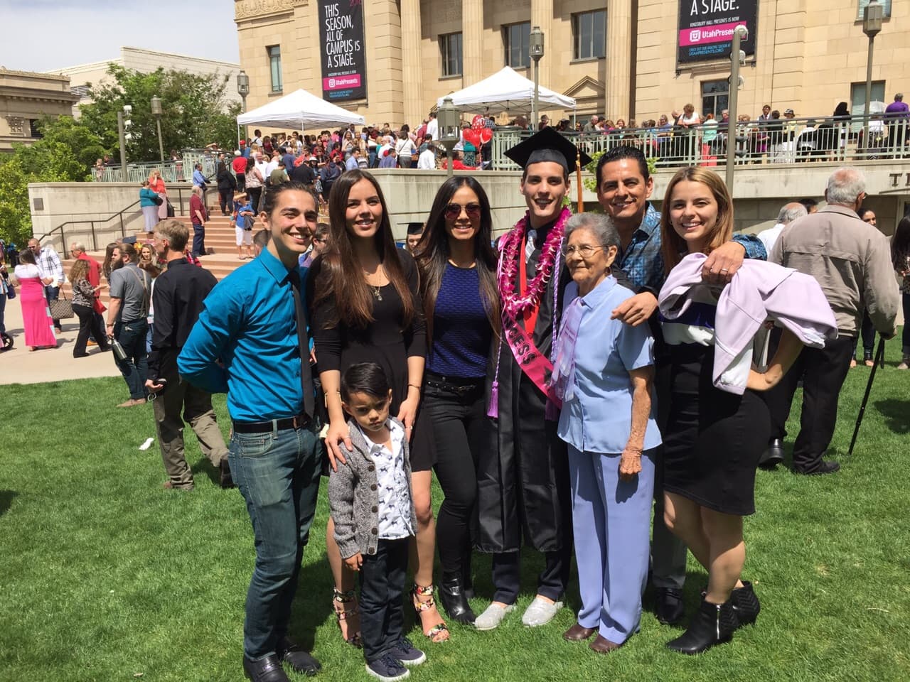 Jordan no dejó que su falta de español fuera impedimento. Este chico ha vivido siempre para la música.