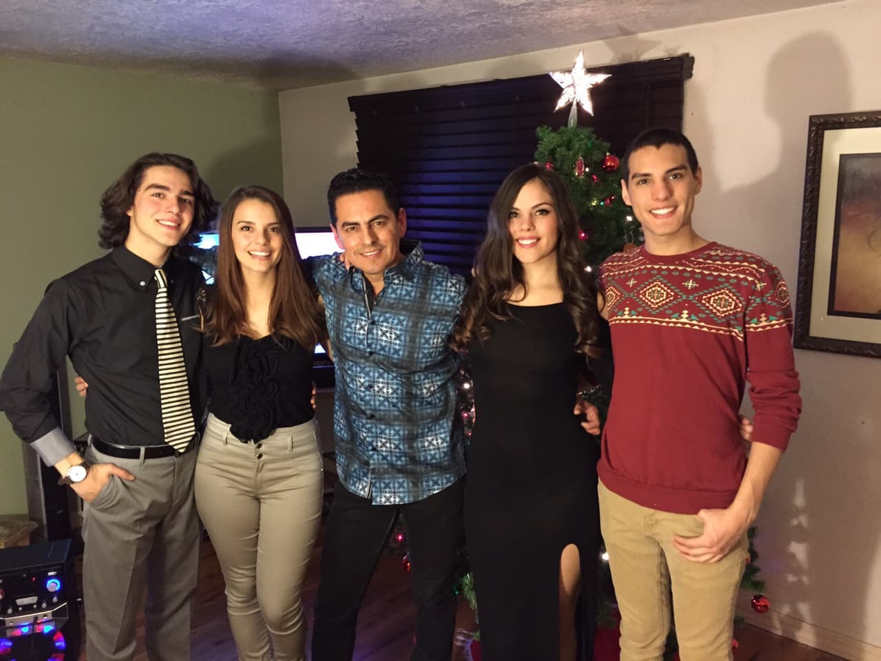 Jordan no dejó que su falta de español fuera impedimento. Este chico ha vivido siempre para la música.