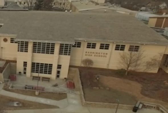 Reportan varios casos de paperas en preparatoria en Barrington, al norte de Chicago