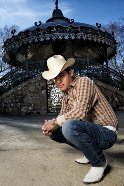 A un año de su trágica partida, Ariel Camacho fue recordado por sus seres queridos y sus fanáticos.