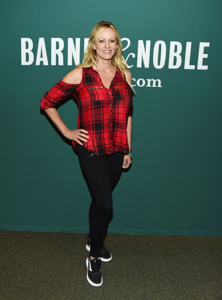 Stormy Daniels: aunque no se ha retirado de la industria pornográfica, la recordamos por sus participaciones en ‘Virgen a los 40’ y ‘Knocked up’.