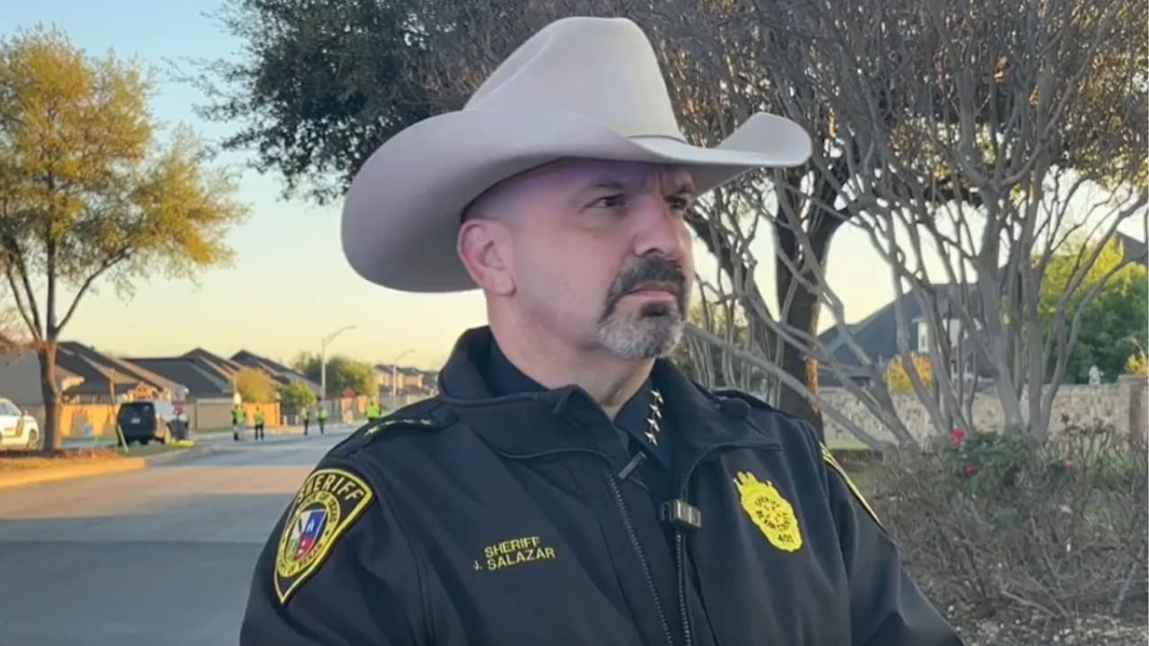 Dos sospechosos de robo mueren en choque durante persecución en el condado de Bexar