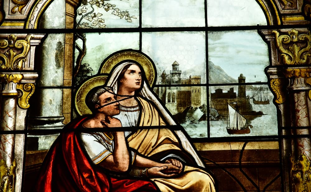 Santa Mónica es un ejemplo de una gran mujer cristiana, con mucha piedad, bondad y fé. Era una madre abnegada y preocupada por el bienestar de sus hijos, a pesar de todas las circunstancias y obstáculos que se enfrentó en su camino.