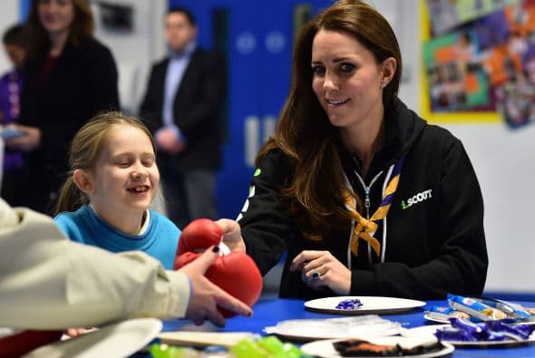 Con la simpatía que la caracteriza respondió: "My name's Catherine, very nice to meet you".