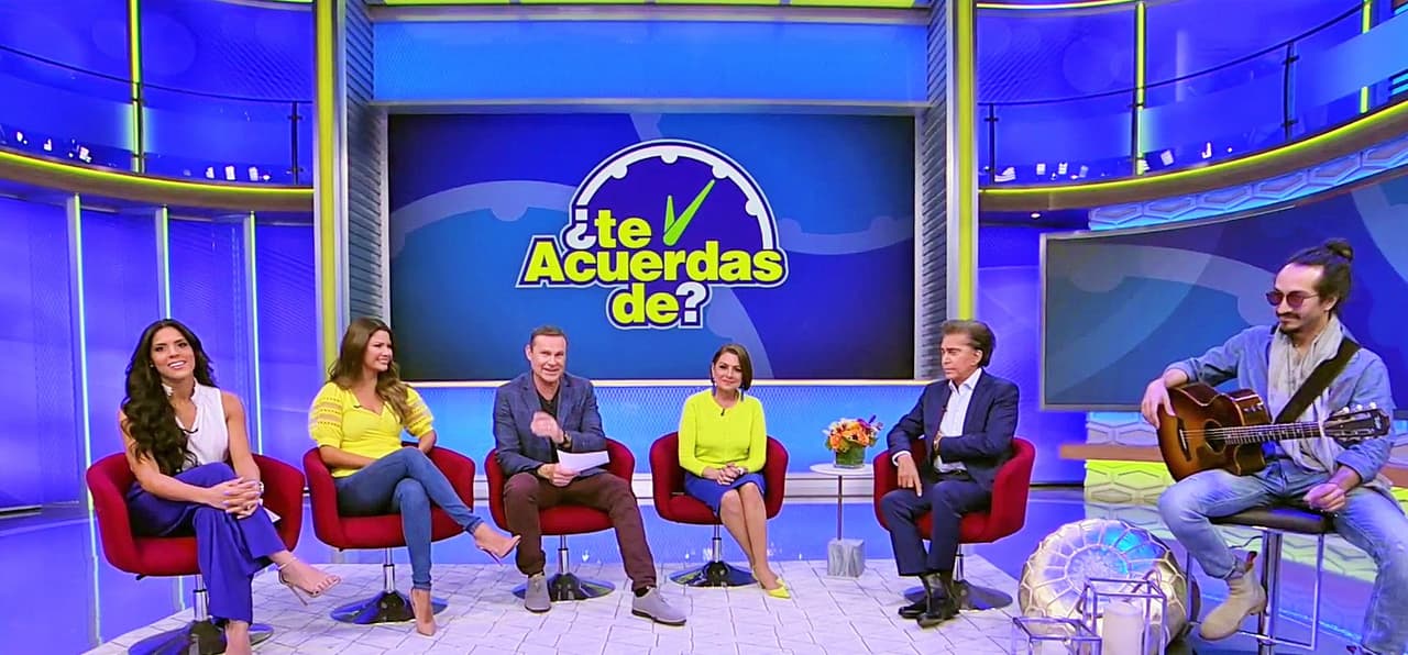 Durante el segmento ‘¿te acuerdas de?’, Francisca Lachapel conoció más a cerca del exitoso cantante venezolano y expresó que es fanática de su música.
<br>