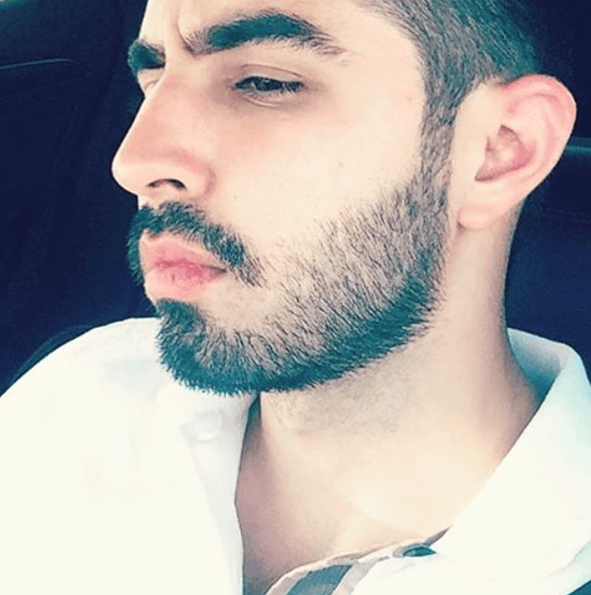 José Alberto Inzunza Favela, mejor conocido como Joss Favela, nació un 10 de diciembre de 1990 en Caitime, Sinaloa, México.