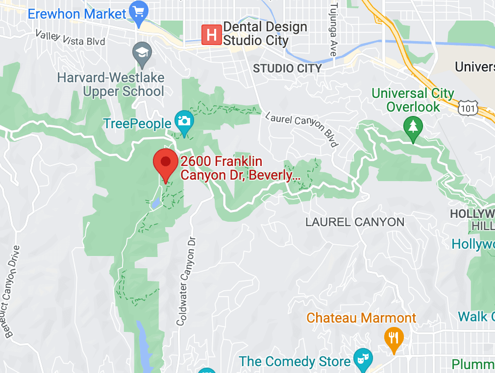 Para muchos, llegar al parque es un verdadero misterio, ya que la entrada, en la parte inferior de Franklyn Canyon, está cerrada.