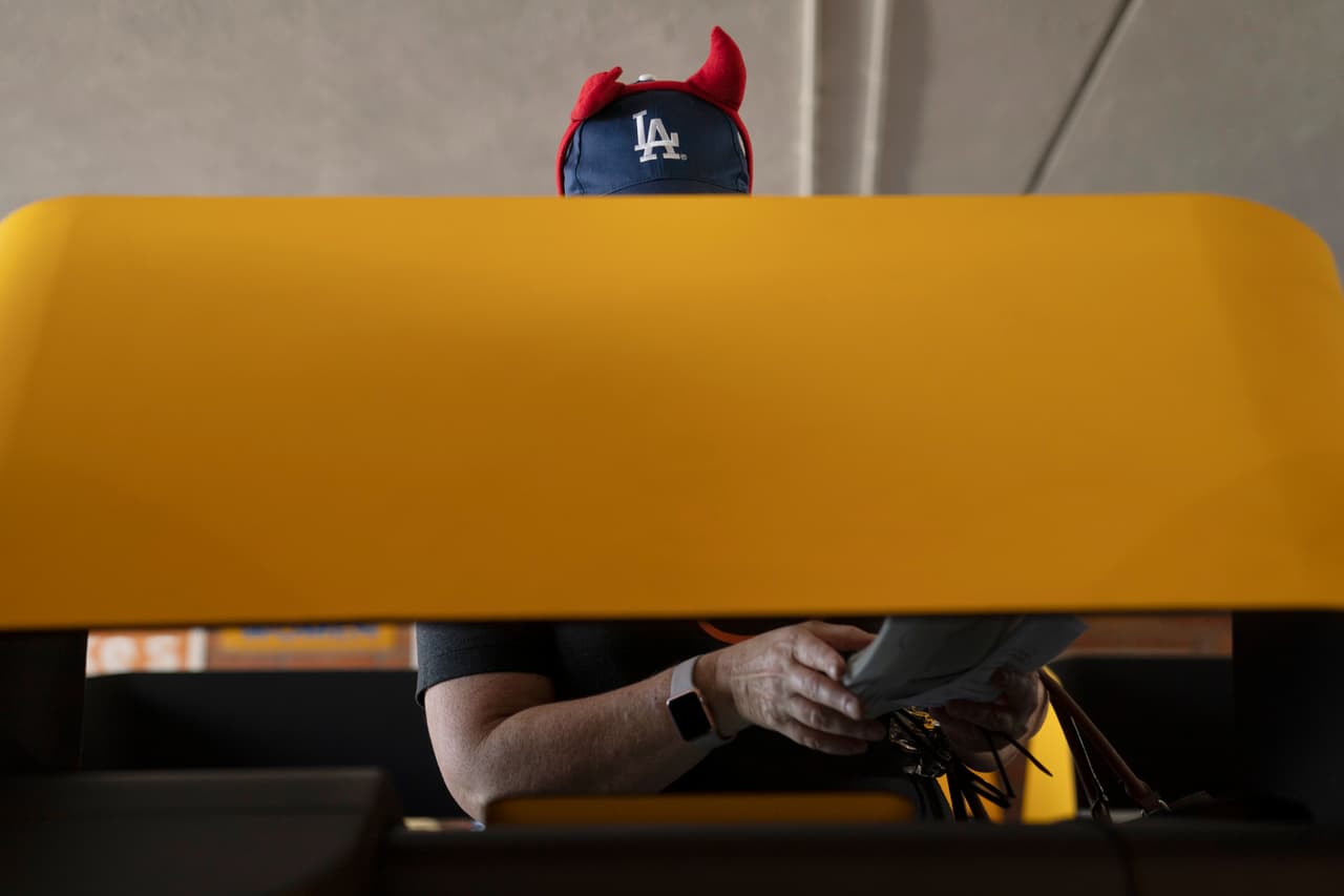 La estrategia detrás de la votación adelantada se implementó para evitar las aglomeraciones y largas líneas el día de las elecciones.