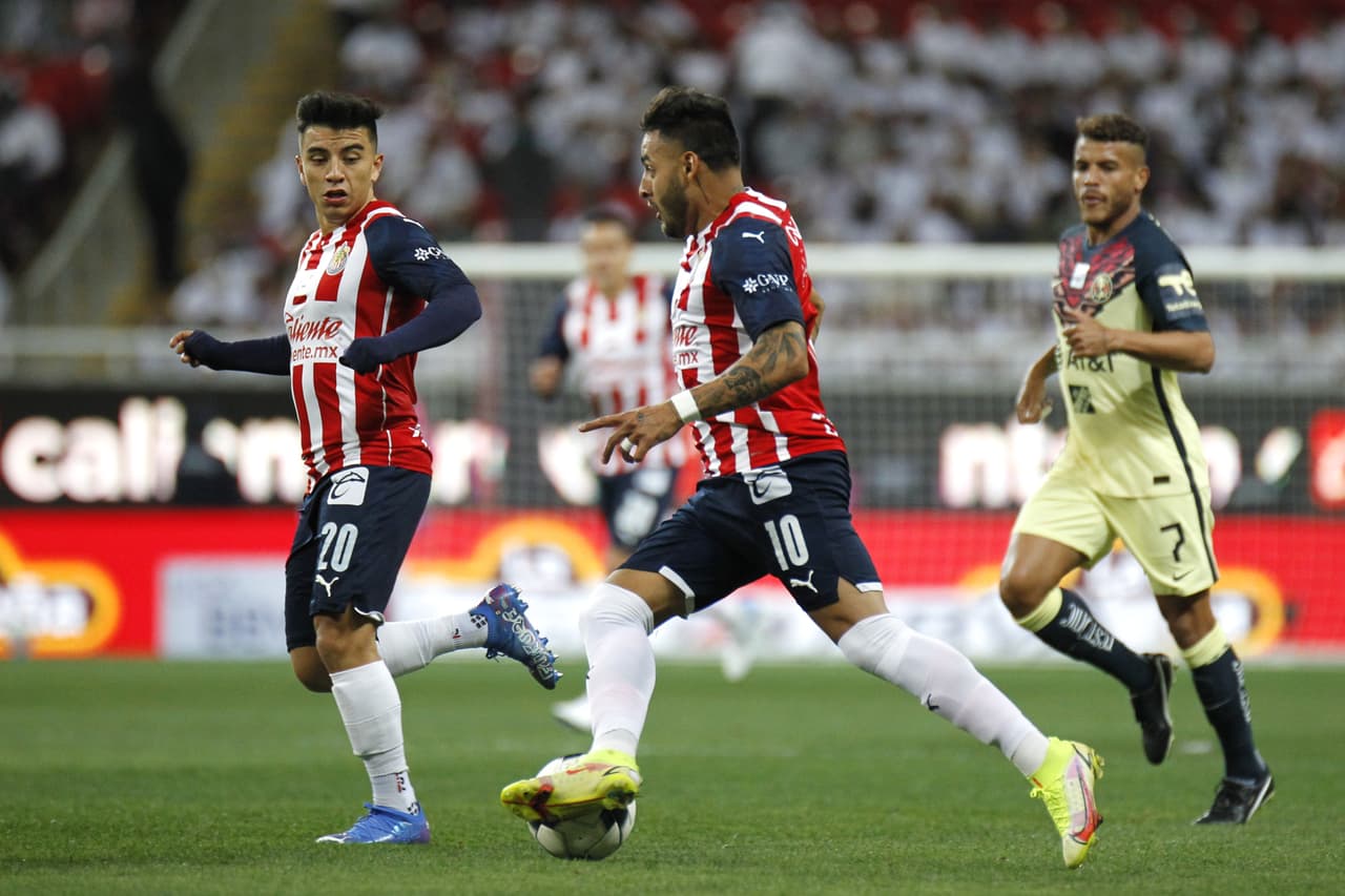 El Guadalajara y las Águilas brindaron un duelo poco espectacular en el Estadio Akron, aunque los locales tuvieron mejores oportunidades para marcar.