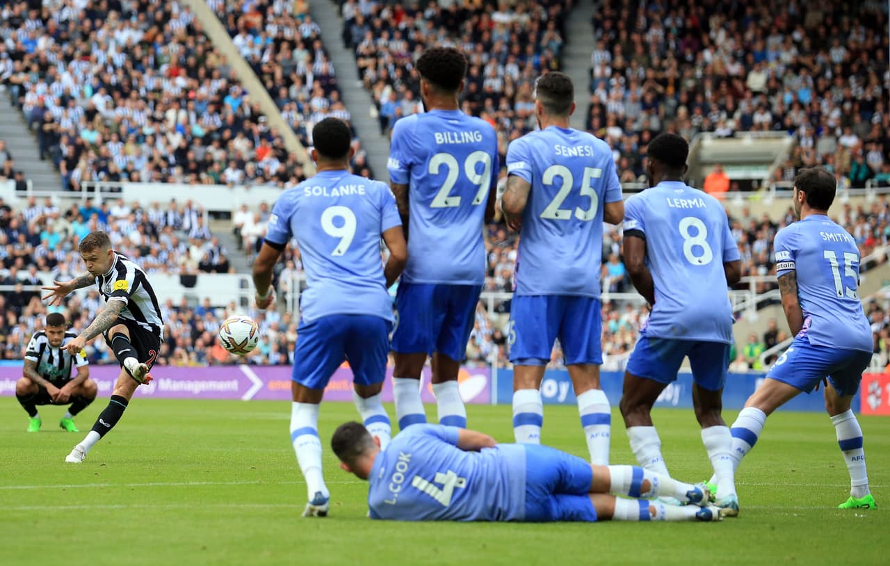 Newcastle United le empató 1-1 al Bournemouth con gol de penal de Alexander Isak, Philip Billing había adelantado a los visitantes.