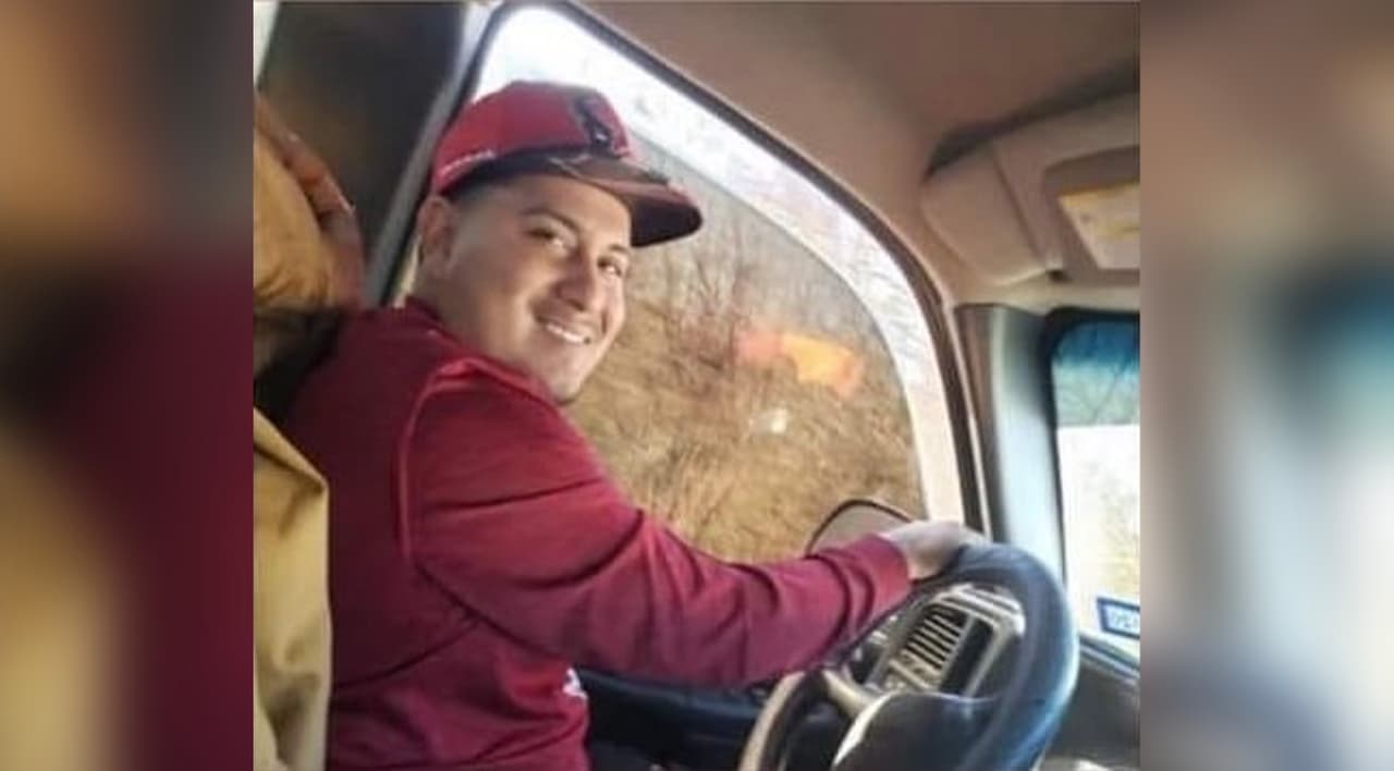 La familia de Elías Marzano solicita ayuda de la comunidad y las autoridades ofrecen recompensa por información que lleve a localizar al sospechoso que disparó a muerte contra el hispano.