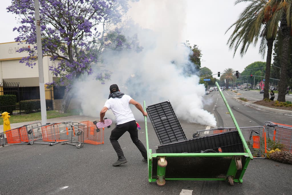 ¿Qué pasó en Paramount? Redadas migratorias provocan caos y nuevos enfrentamientos