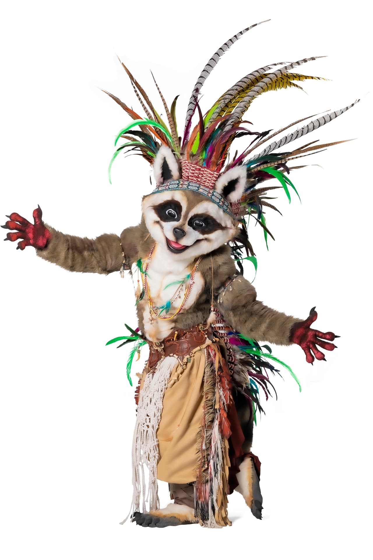 <b>Apache</b>. Es el líder de una tribu que está en busca de nuevos desafíos y viene a conquistar el estrellato.