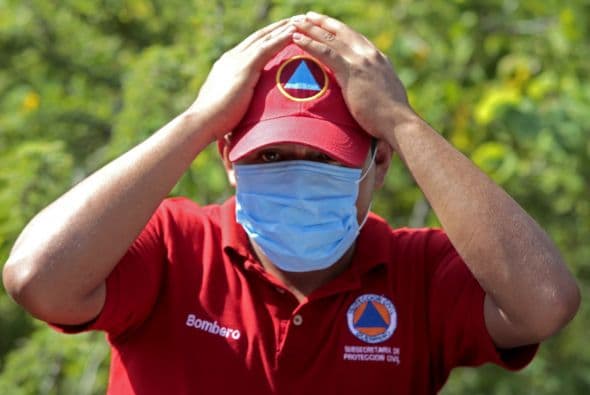 Al lugar también llegaron miembros Protección Civil.