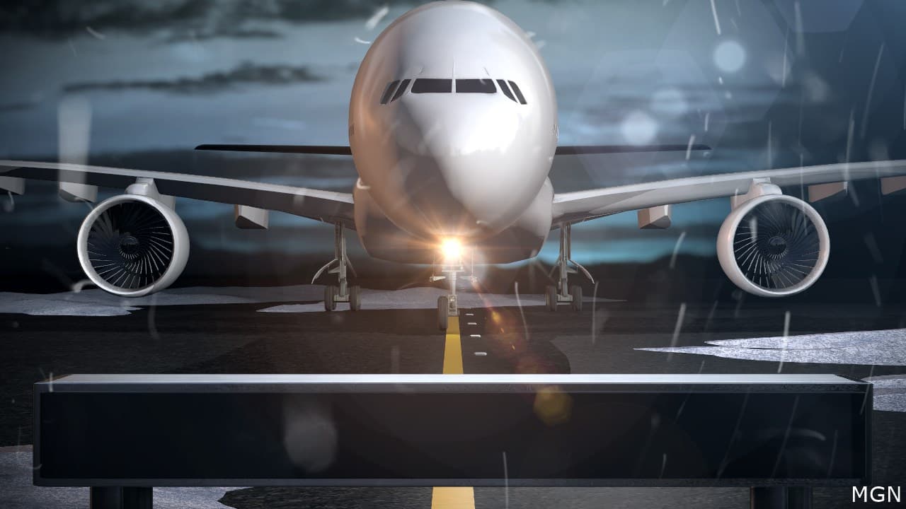 El sur de Florida es la envidia del país mientras que una tormenta de nieve afecta cientos de vuelos al nivel nacional