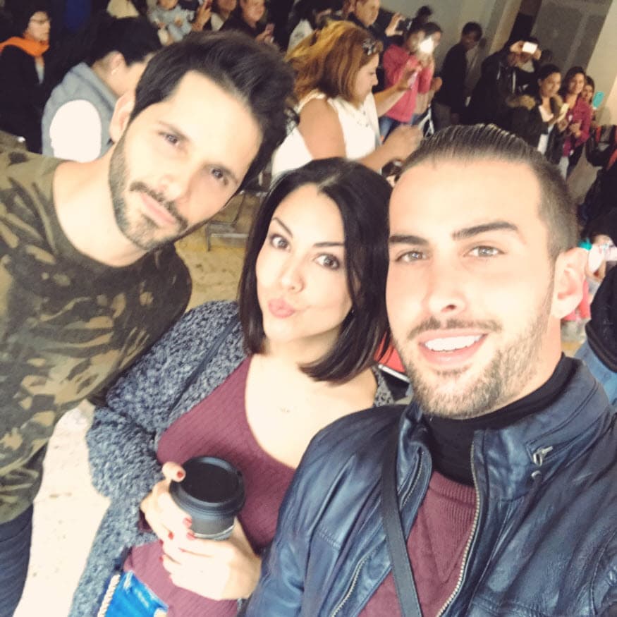 Por otro lado, L
<b>ucas Velásquez, Ilean Almaguer y Roberto Carlo se reencontraron </b>en otra parte de la ciudad, se nota que todavía se llevan muy bien.