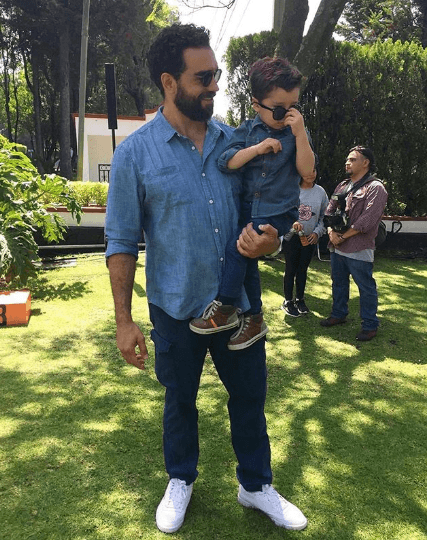 Con tan sólo tres años de edad, el pequeño Diego ha demostrado tener el estilo y actitud de su famoso papá.