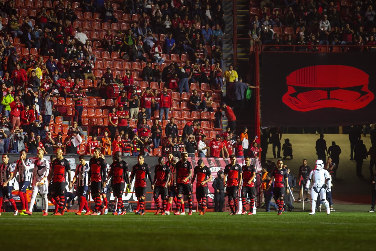 Una noche dedicada a Star Wars, así fue como se presentó Xolos para su partido de la Fecha 18 ante Rayados.