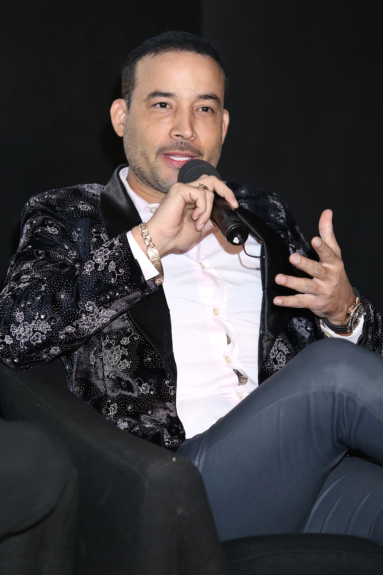 "Es muy natural el nacer, pero también morir. Entonces, yo me puedo hacer mis ideas y 
<b>trato de calmarme yo solo</b>, pero para mí es algo muy fuerte que yo no se lo deseo a nadie, la verdad", dijo.