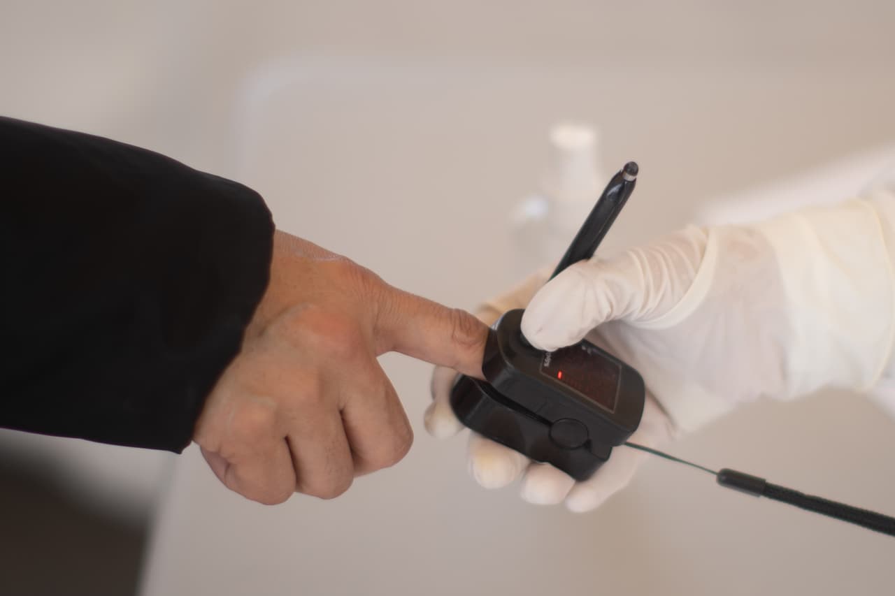 Las noticias falsas sobre el covid-19 ahora mienten sobre uso de datos personales 