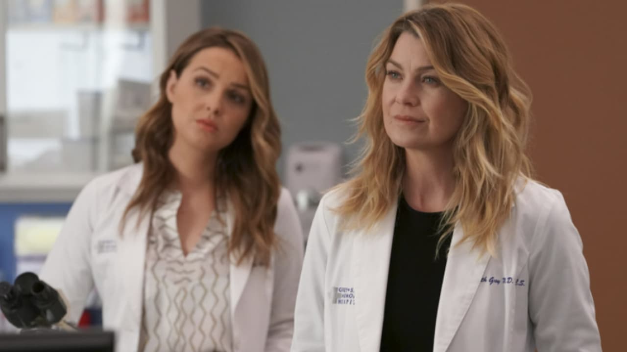 Josephine (Camilla Luddington) e Meredith (Ellen Pompeo) em "Grey's Anatomy"