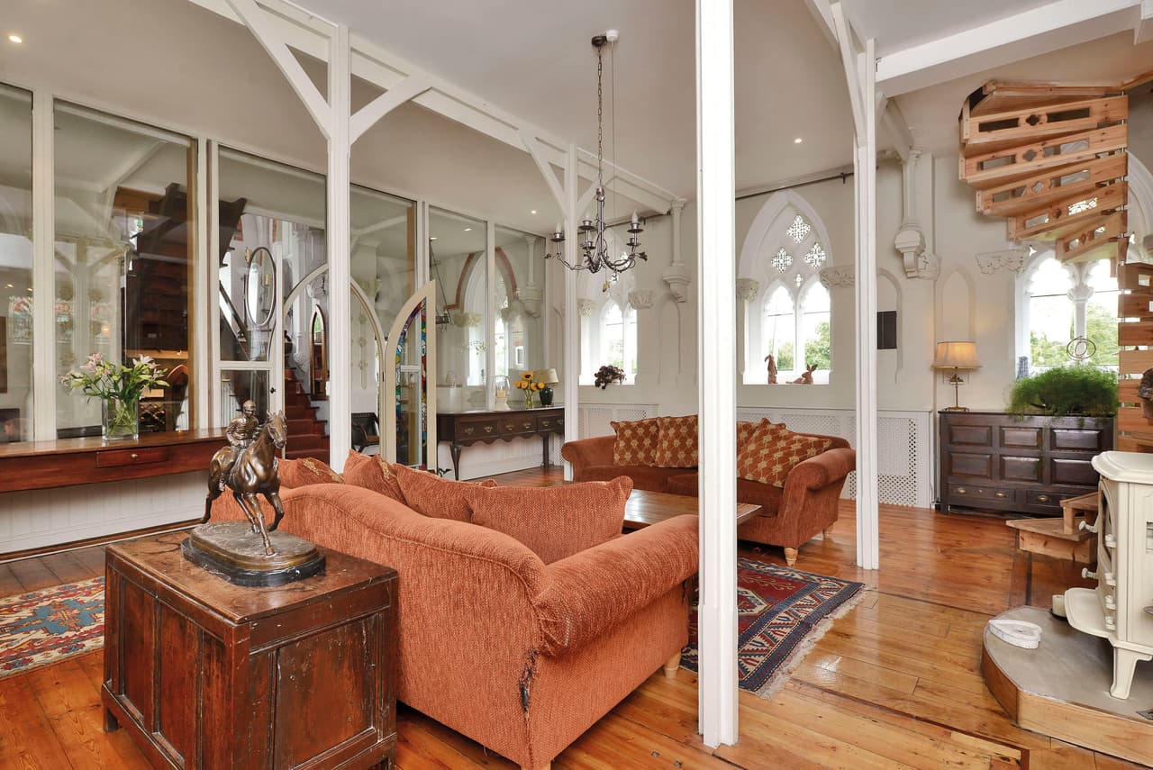 ¡Esta es una fantástica casa angelical!