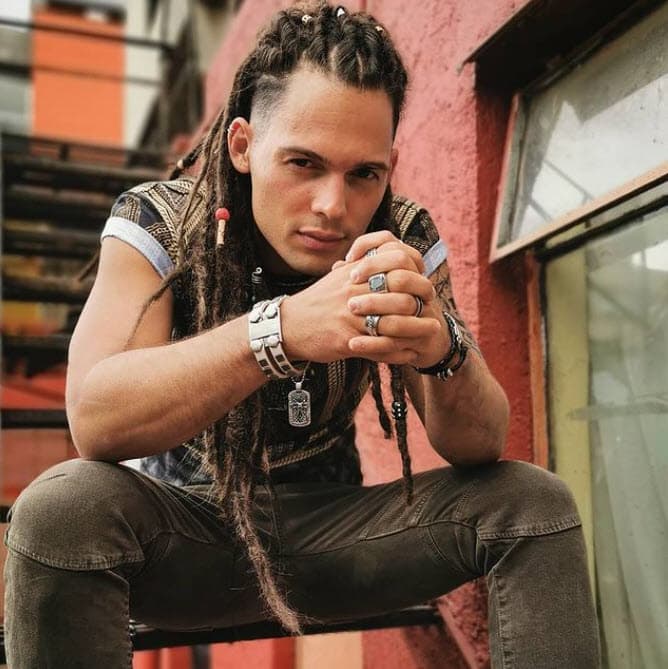 Este personaje también conquistó al público con sus fechorías. En esta historia producida por Rosy Ocampo lo vimos junto a Paulina Goto y Danilo Carrera.