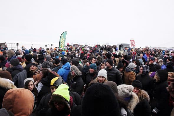 ¡Lo hizo!Mira lo congelado que quedó el comediante Jimmy Fallon luego de aceptar el reto que le hizo el alcalde de Chicago Rahm Emanuel de lanzarse a las congeladas aguas del Lago Chicago durante el Polar Plunge 2014 y con un temperatura de 2 grados