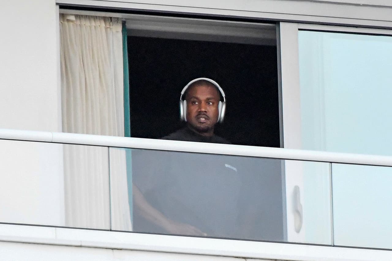 <b>Kanye West</b> estuvo imparable en contra de 
<b>Pete Davidson</b>, el nuevo novio de su ex y madre de sus cuatro hijos, 
<b>Kim Kardashian. </b>
<br>