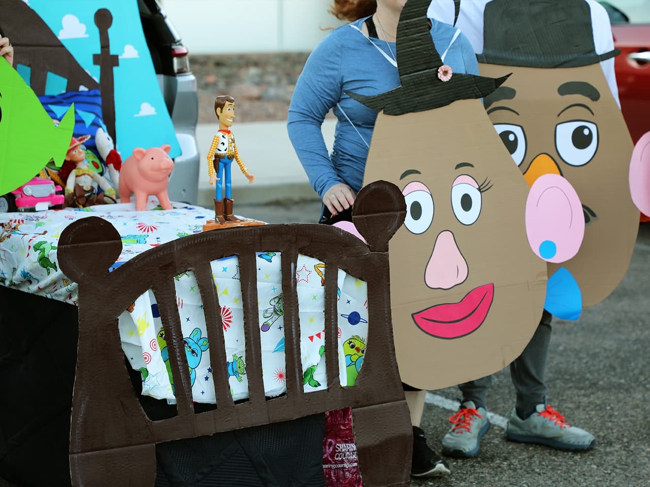 Finalmente, las autoridades pidieron a la comunidad festejar de manera segura pero, eso sí, divertida.