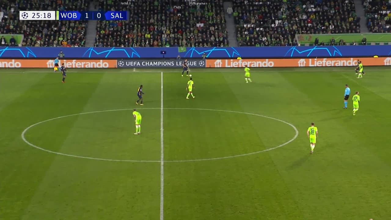 ¡TIRO ATAJADO! disparo por Nicolas Seiwald.