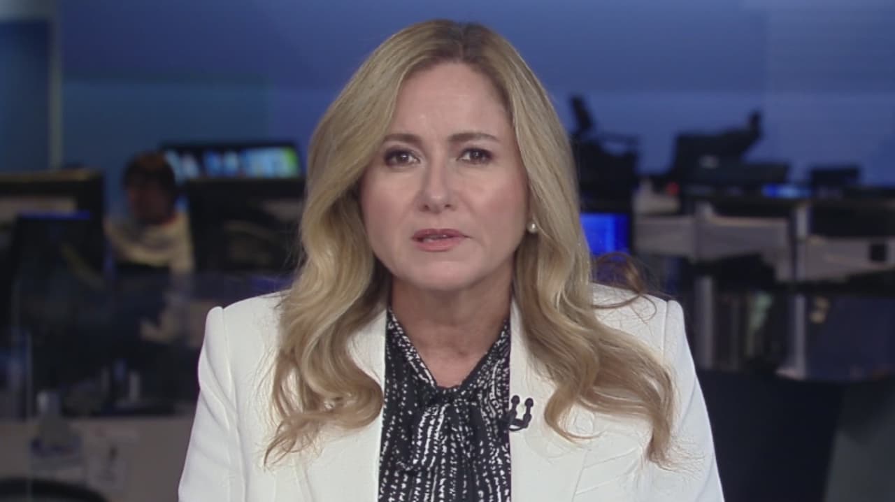 "Muchas cosas que deja por desear este presidente": Analista demócrata reacciona al discurso del estado de la Unión