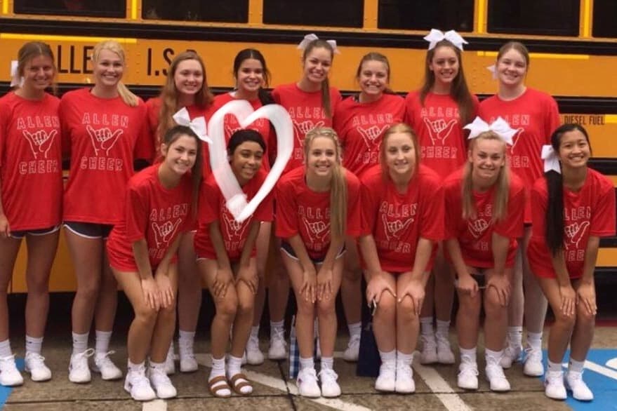 La policía no tiene descripción del sospechoso, pero varias personas se encontraban en el lugar al momento del incidente.