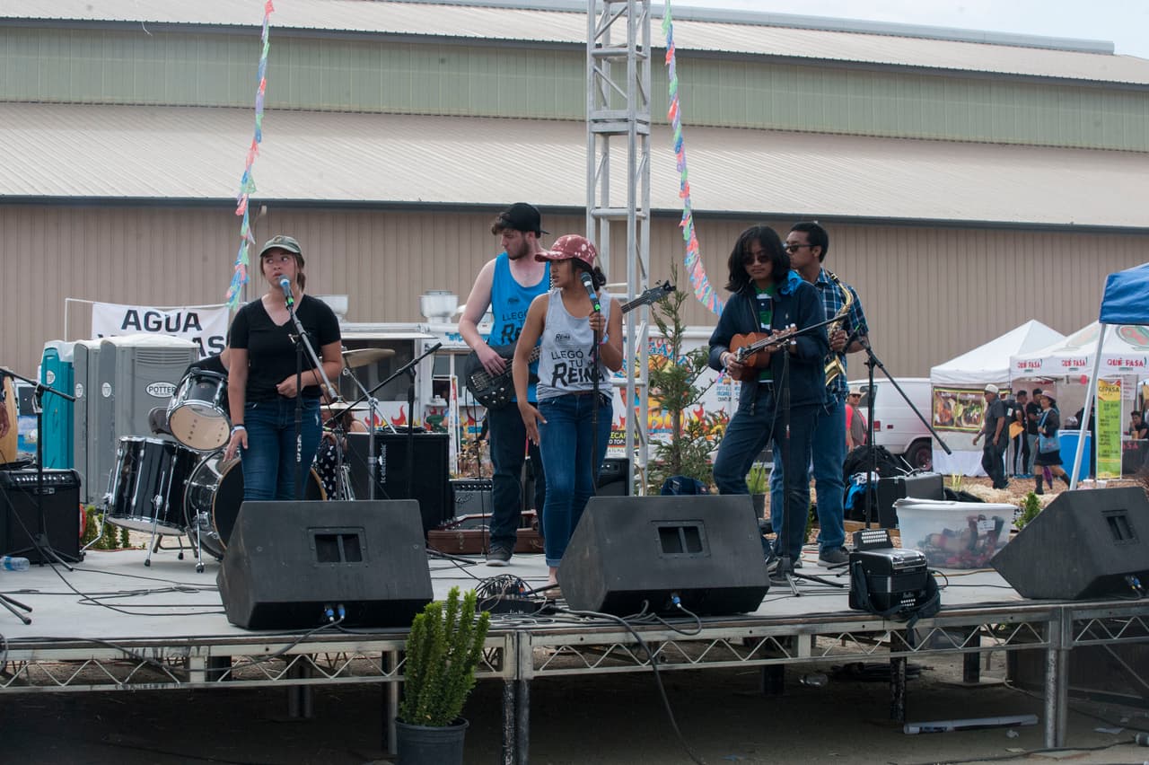 7 escenarios y mas de 50 artistas en 3 dias fueron los ingredientes para PuebloFest el 17 al 19 de marzo donde llegaron personas para disfrutar de todo el estado de California.