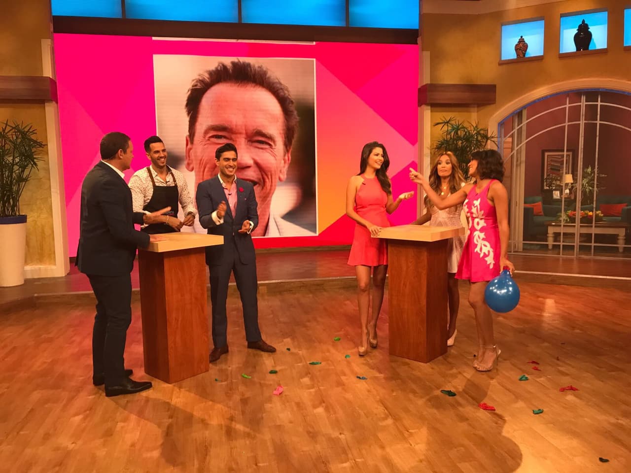 Las chicas estaban arrasando, pero ellos no estaban dispuestos a perder.