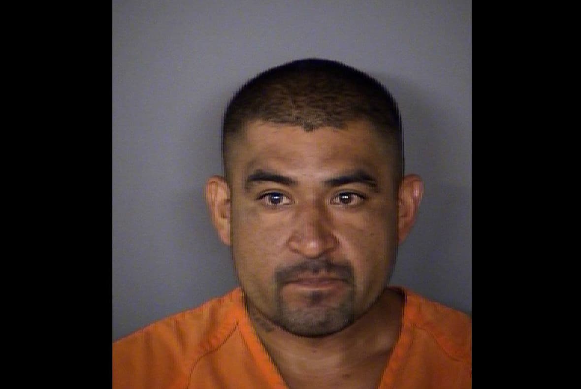 Hombre le dispara a su novia en la cabeza, pero sobrevive