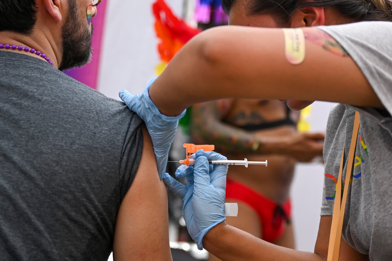 ¿Es necesaria una tercera dosis de la vacuna de Pfizer contra el coronavirus? Experta explica