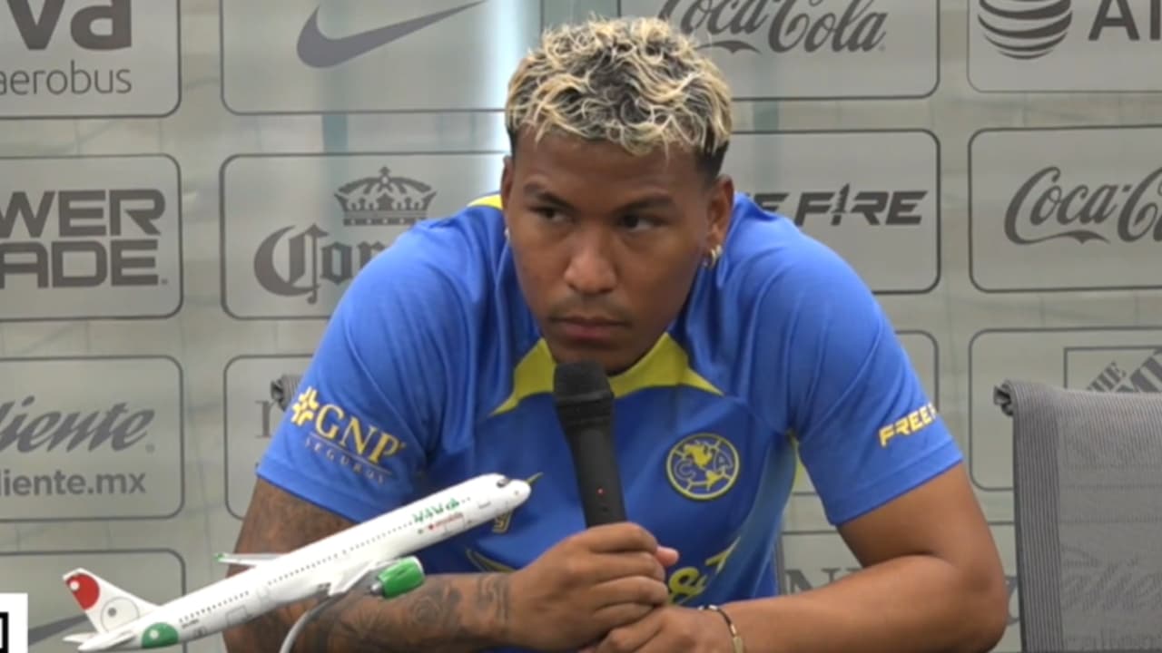 Roger Martínez sobre renovar con América: "Mi cabeza solamente está en el torneo"