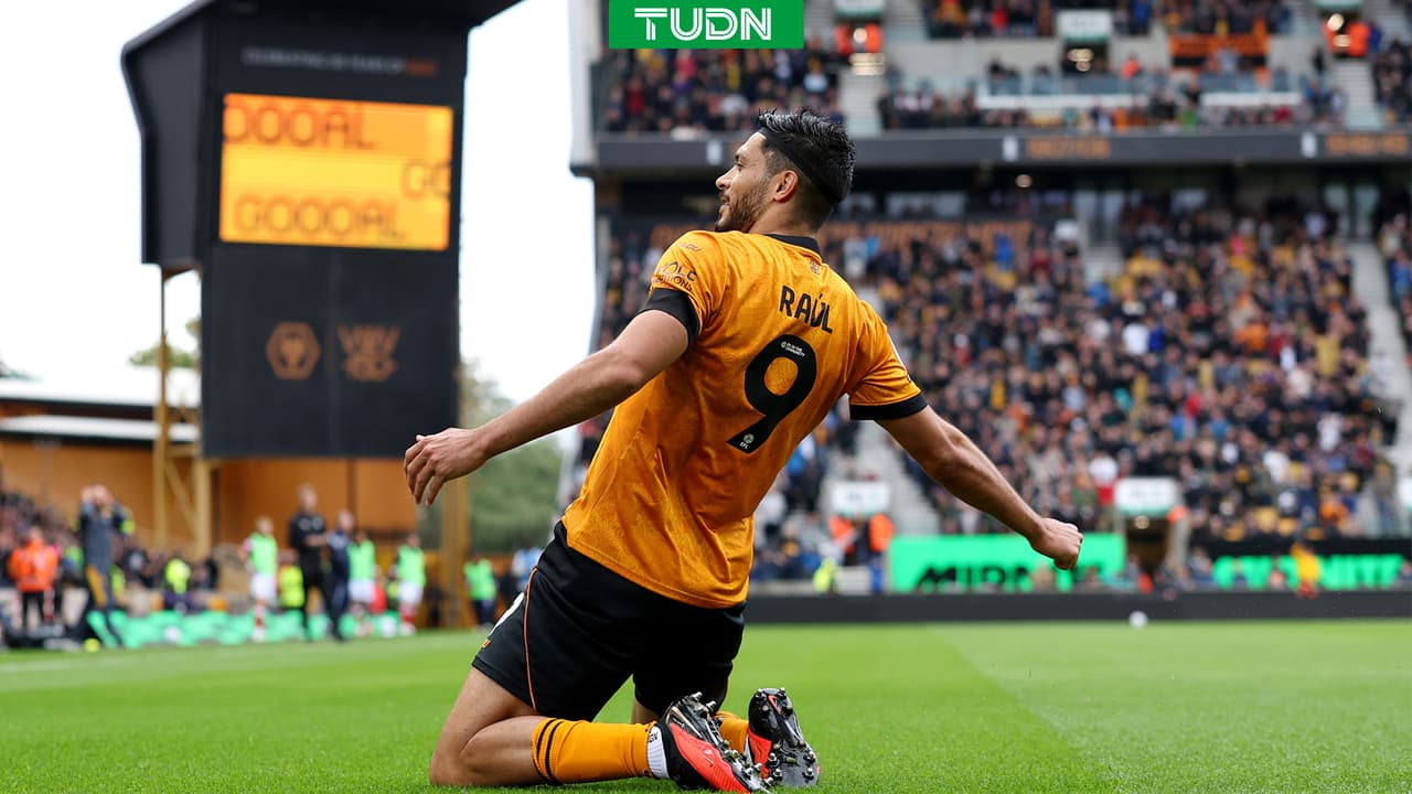 Raúl Jiménez y los Wolves están encendidos
