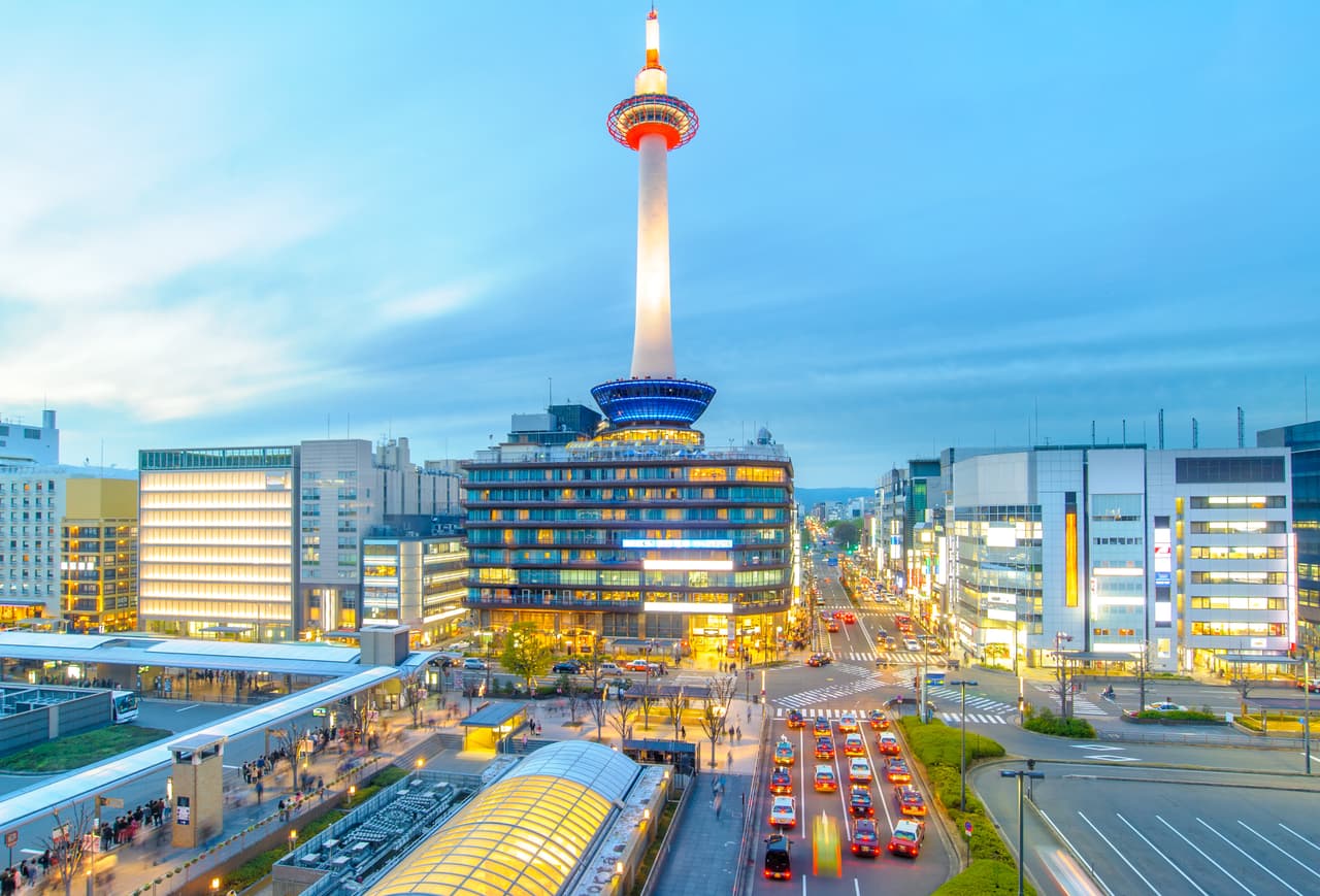 <b>Puesto 6: Kyoto, Japón. 88.77 puntos. </b>Esta moderna urbe combina impresionantes estructuras vanguardistas con monumentos tradicionales de Japón, uno de sus principales atractivos.
