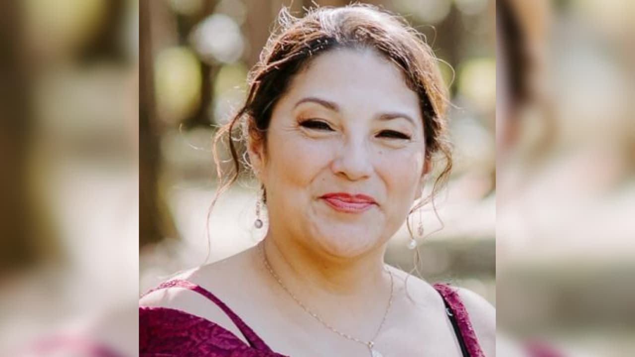 <b>AGOSTO 2023</b>
<br>
<br>A 
<b><a href="https://www.univision.com/local/houston-kxln/juan-jose-trillo-calvo-asesinato-veronica-elizalde-houston" target="_blank">Verónica Elizalde</a></b> sus familiares y amigos la recuerdan como una como una persona "gentil y amable que no merecía que le pasara algo tan espantoso". 
<br>
<br>A ella la mataron el domingo 6 de agosto en su vivienda ubicada en el 6815 Airport Blvd, al sureste de Houston. El crimen entró en el radar de las autoridades un día después porque ella no llegó a su trabajo y sus compañeros pidieron que se hiciera una revisión de bienestar.
<br>
<br>Juan José Trillo-Calvo, esposo de la víctima, fue acusado de matarla, pero se encuentra fugitivo.