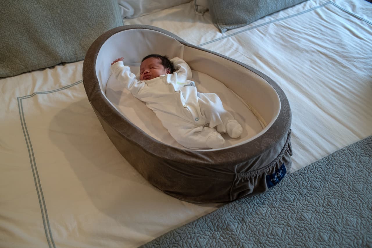 Neysel nació el 2 de abril, cinco semanas antes de la fecha programada.