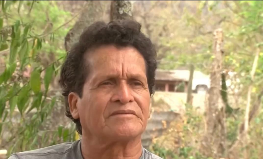 Víctor Manuel Zúñiga Sánchez, padre de Misael, recuerda que le daban calmantes, y pastillas, a falta de dinero para poder llevarlo al doctor, pero esos remedios poco pudieron hacer mientras el dolor que sentía aquel joven iba aumentando considerablemente.
<br>