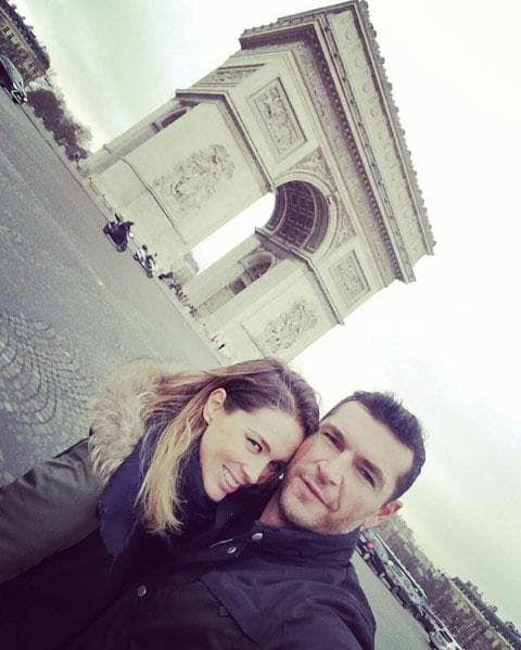 Pero contrarrestar este escándalo por el que una vez más pasaba el matrimonio de 
<b><a href="http://www.univision.com/temas/jacqueline-bracamontes">Jacky</a></b>, ella decidió compartir una publicación en su Instagram en donde le profesaba todo su amor a Martín Fuentes.