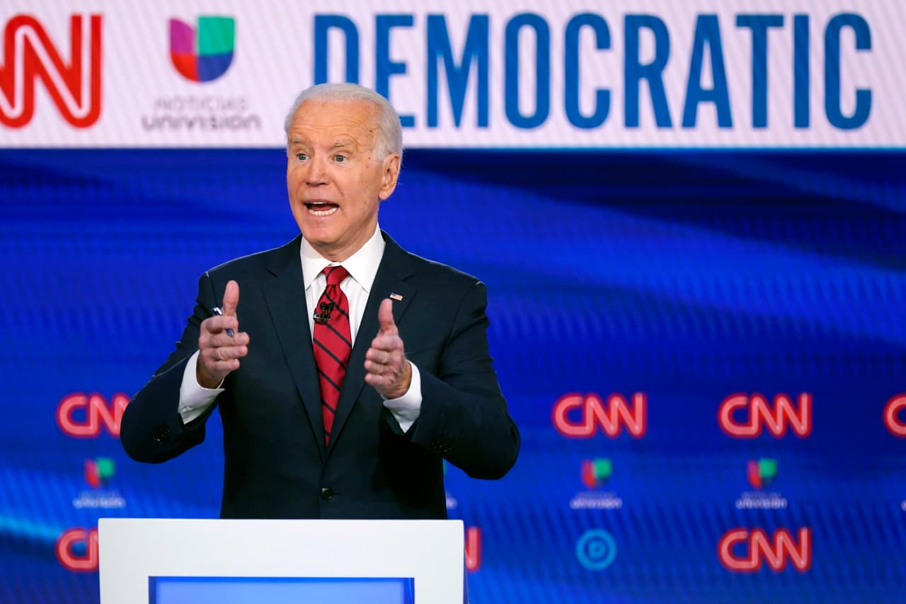 Biden relanzó virtualmente en Florida su campaña presidencial, pero la tecnología no estuvo de su lado