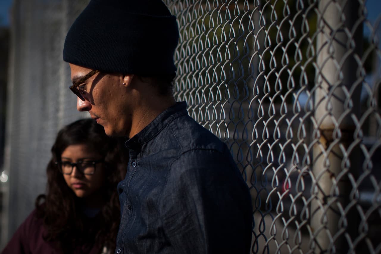 A pesar de las mejoras en la calidad del aire en los últimos años, esta zona del puerto es uno de los puntos con más contaminación de Los Ángeles, y de todo EEUU. Sus pobladores jóvenes lo saben y se resisten a resignarse.
