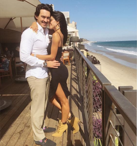 <b><a href="http://www.univision.com/shows/despierta-america/barbara-de-regil-es-tan-apasionada-como-rosario-tijeras-escucha-sus-revelaciones-video">Bárbara de Regil</a></b> se tomó unos días de vacaciones para viajar a California con su esposo.