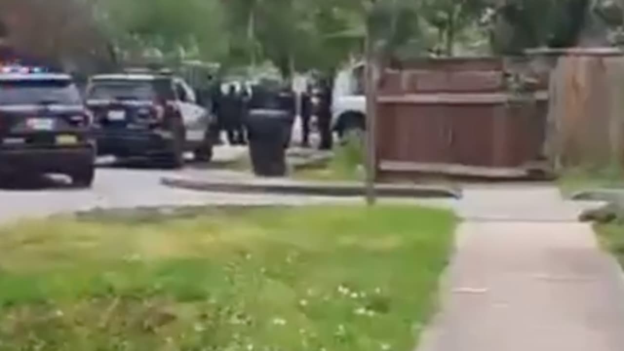 Las autoridades indicaron que podría tratarse de un caso de tráfico humano.