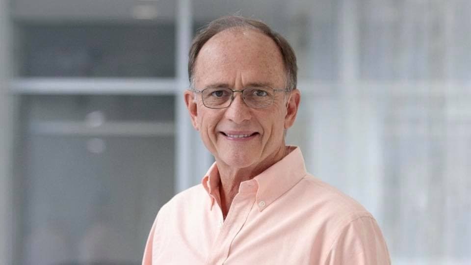  Un candidato republicano al Congreso dice que una mujer violada "pierde valor" en una desafortunada comparación con la frontera